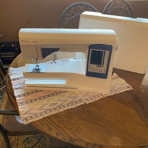 Viking Sapphire 965Q